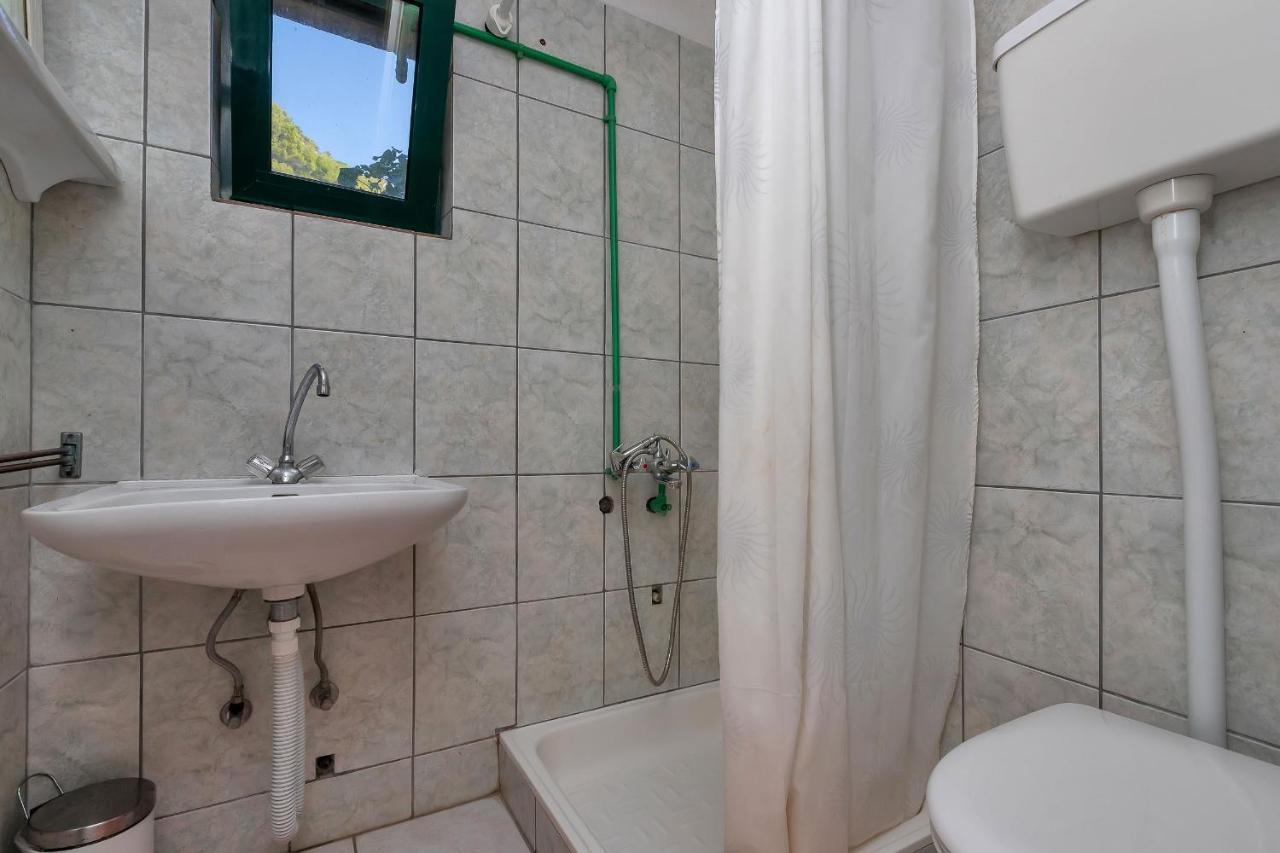 Apartments Milivoj Bogomolje エクステリア 写真
