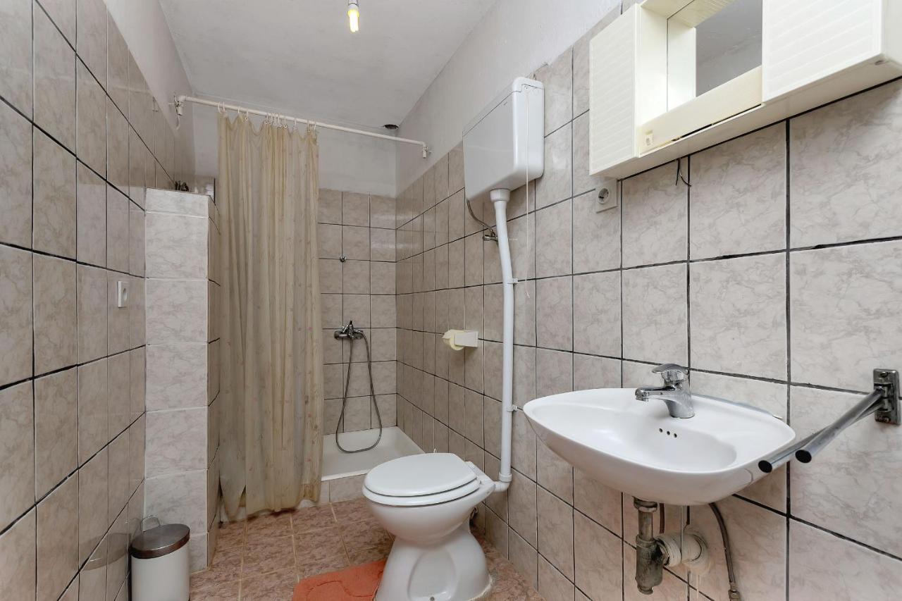 Apartments Milivoj Bogomolje エクステリア 写真