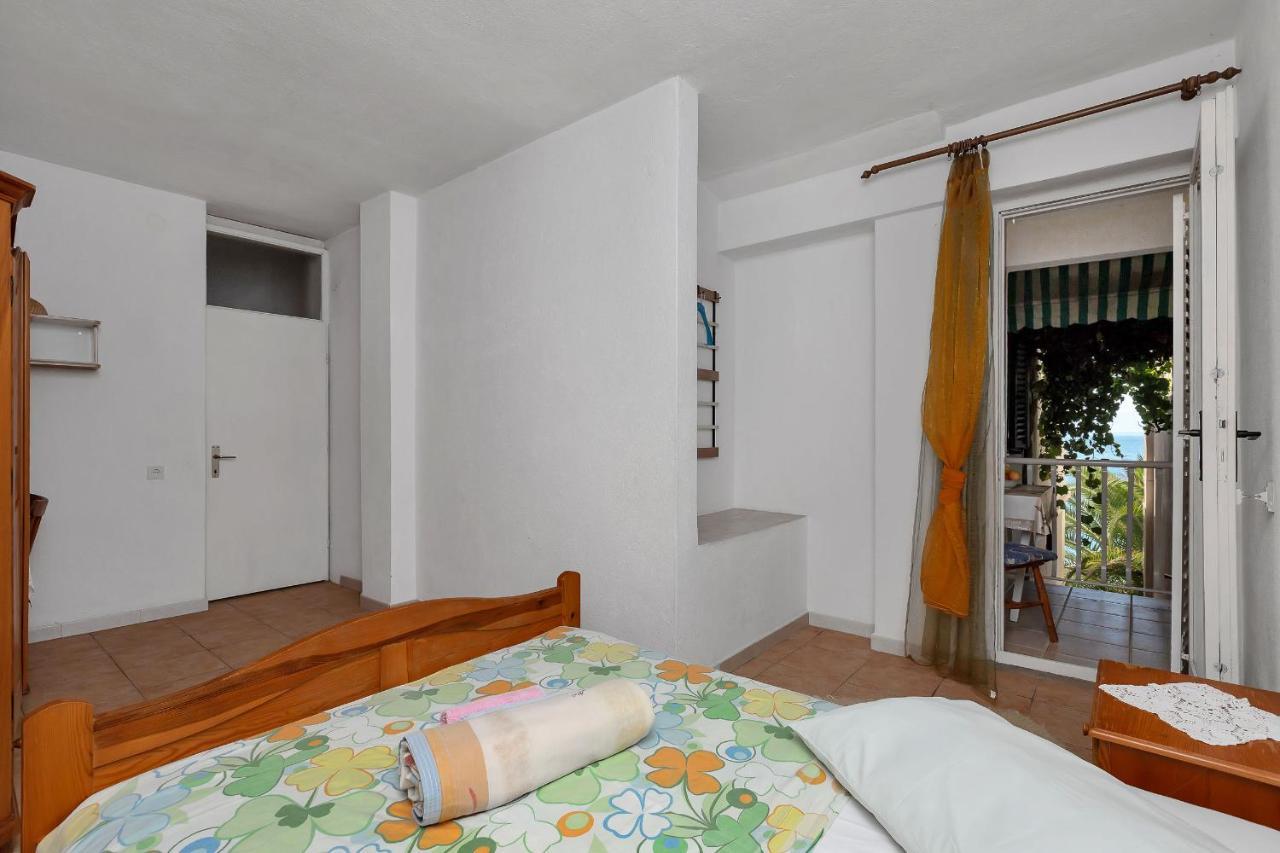 Apartments Milivoj Bogomolje エクステリア 写真